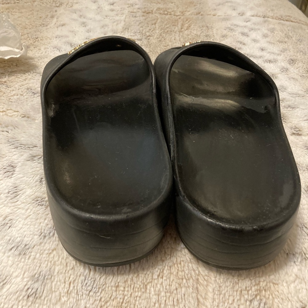 Guess Black Slides with Gold Accents - Picture 4 of 4